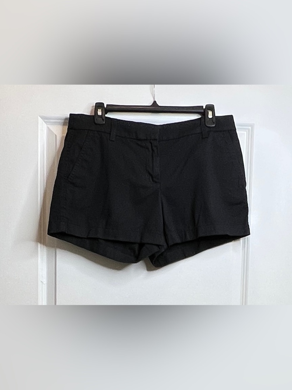 J. Crew Classic Black Cotton Chino Shorts Size 8 Preppy Summer Staple